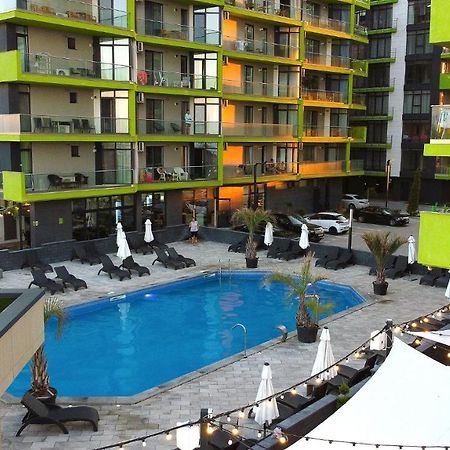 Moon Sea View Apartment - Spa N Pools Resort مامايا المظهر الخارجي الصورة