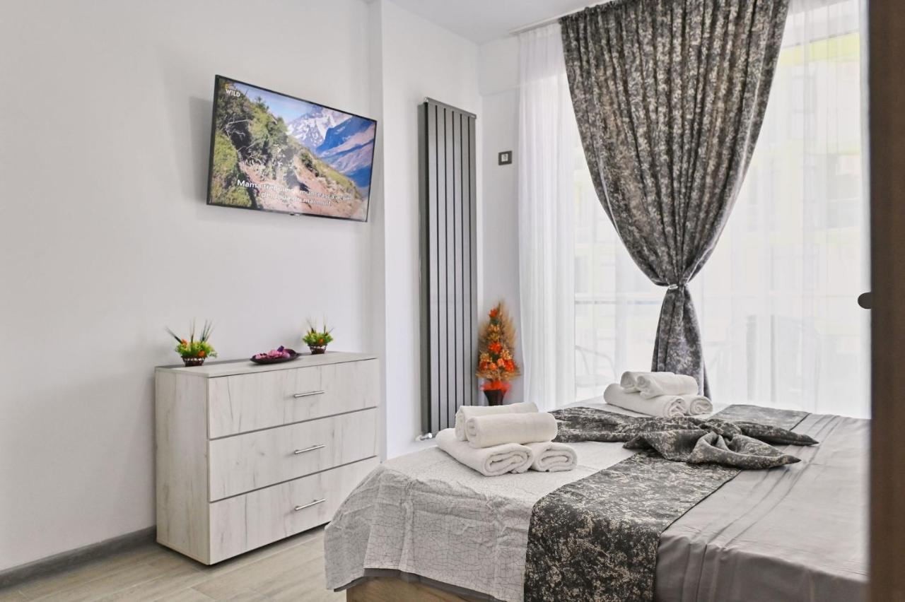 Moon Sea View Apartment - Spa N Pools Resort مامايا المظهر الخارجي الصورة