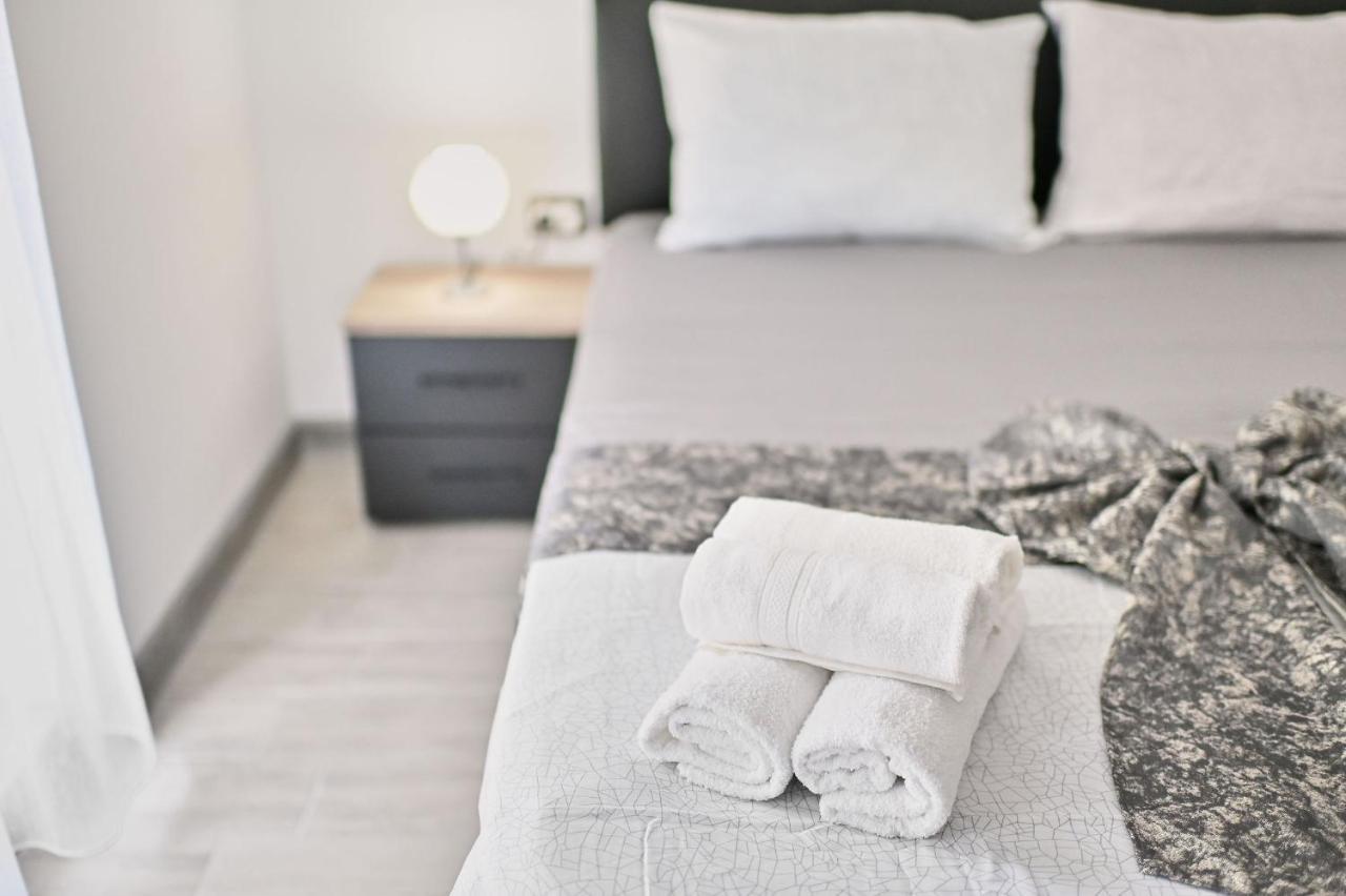 Moon Sea View Apartment - Spa N Pools Resort مامايا المظهر الخارجي الصورة